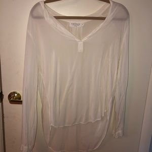 High low adorable long sleeve shirt 👚